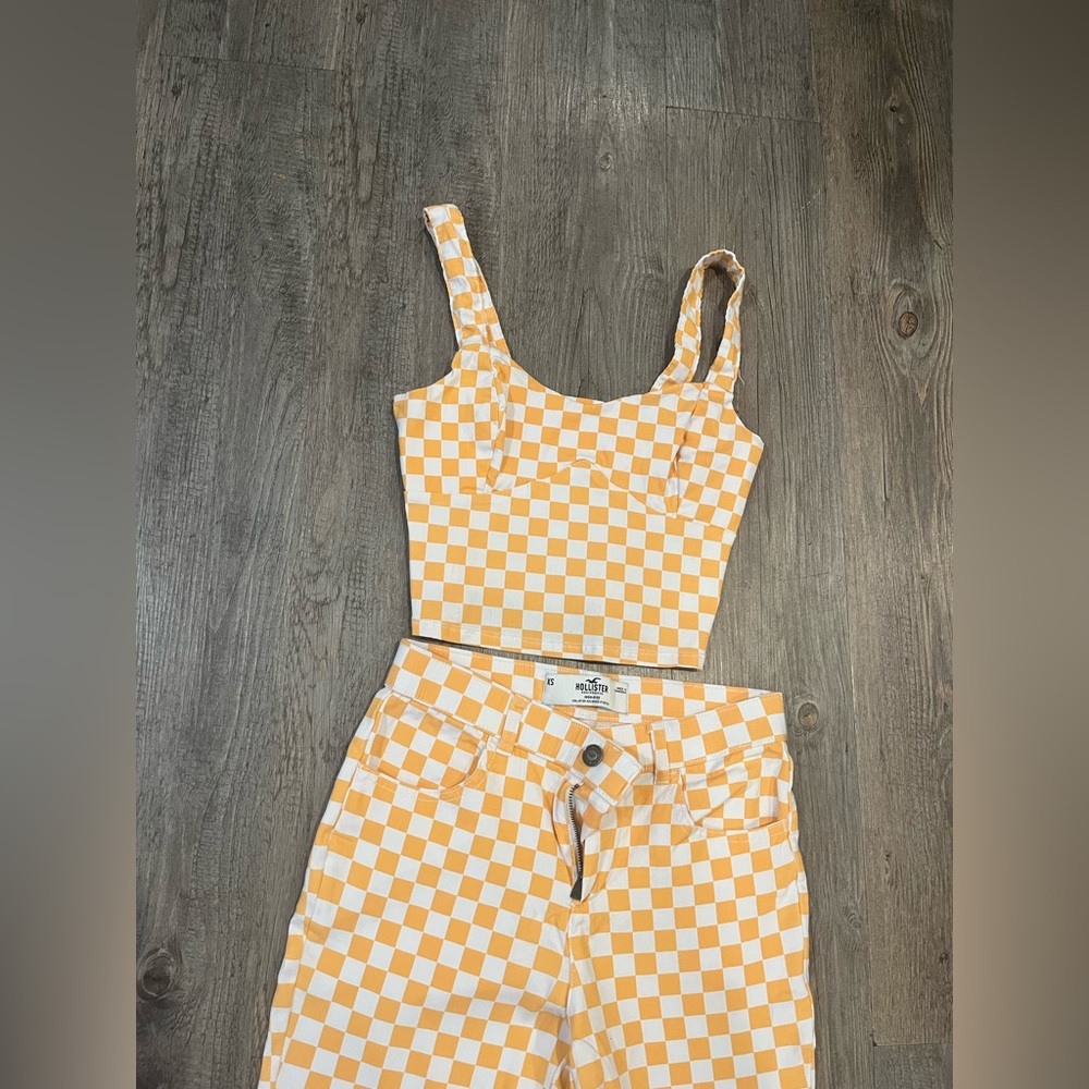 Orange and White set XS set from Hollister